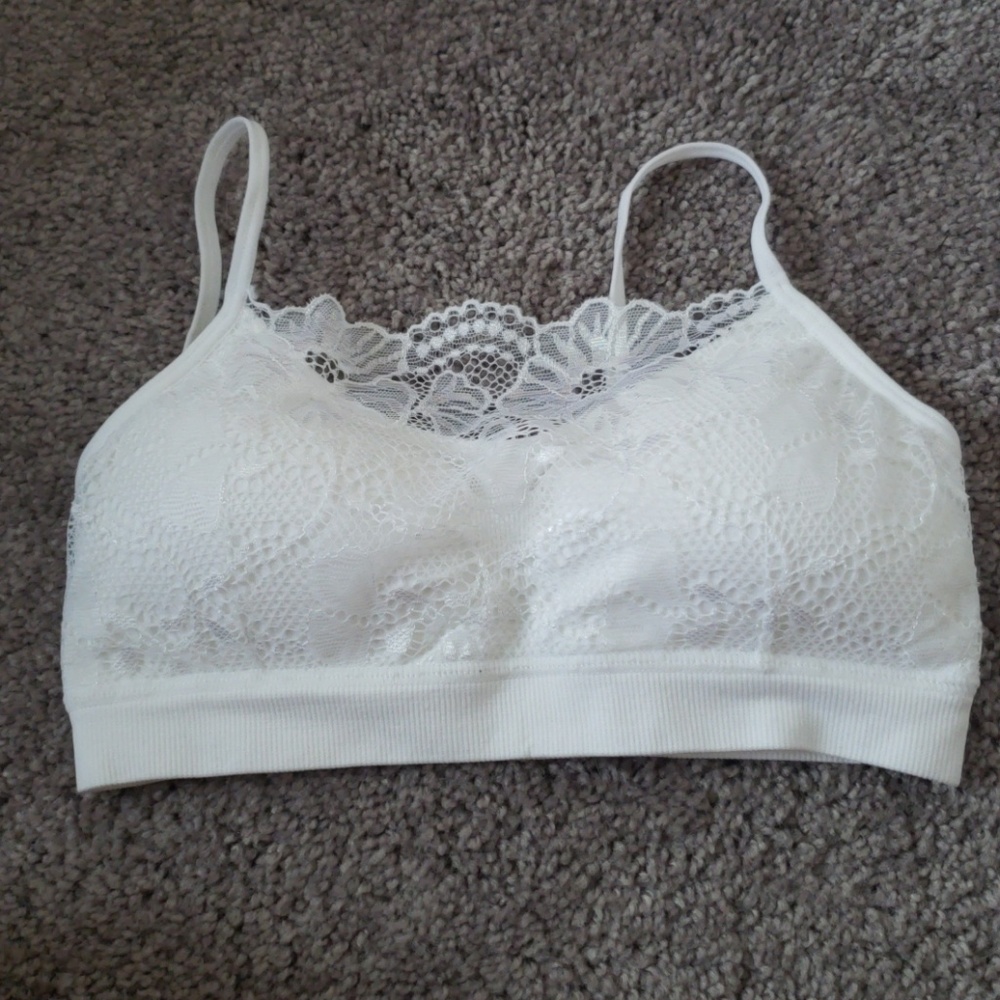 NWOT Cute lace bandeau bralet